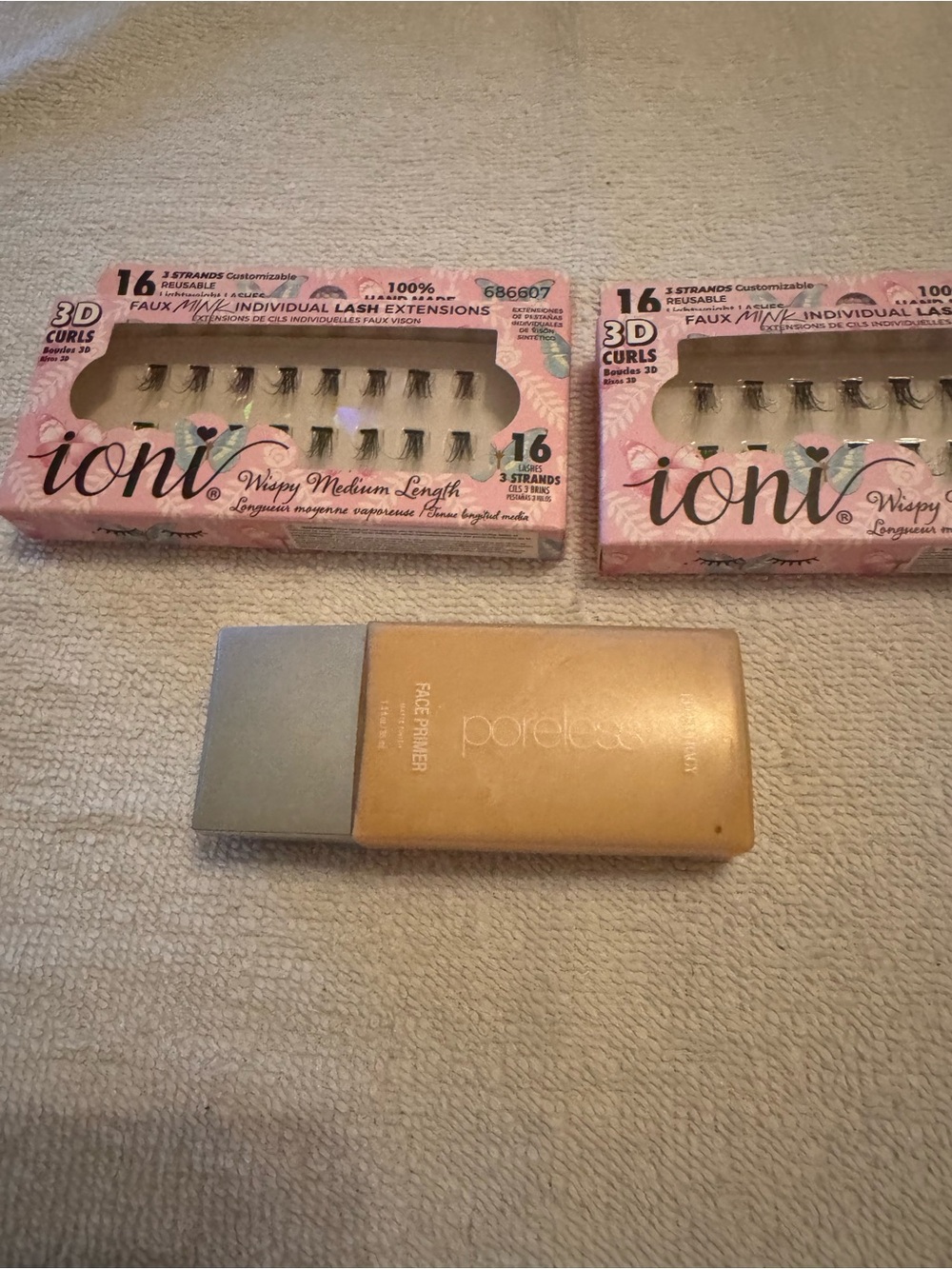 Toni 3D Wispy Medium Individual Lash Clusters -Ellen Tracy primer